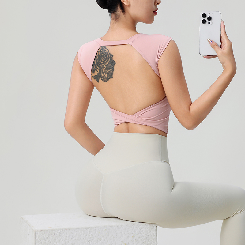 ملابس اللياقة البدنية النسائية - مراجعة Yoga Fitness Wear وسعره