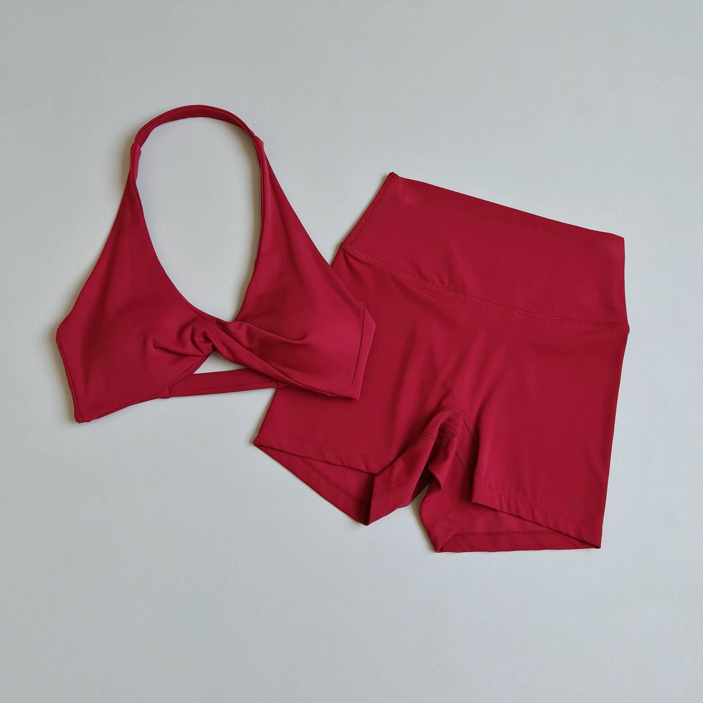 طقم ملابس يوغا نسائي مكون من ق - مراجعة Yoga Fitness Wear وسعره