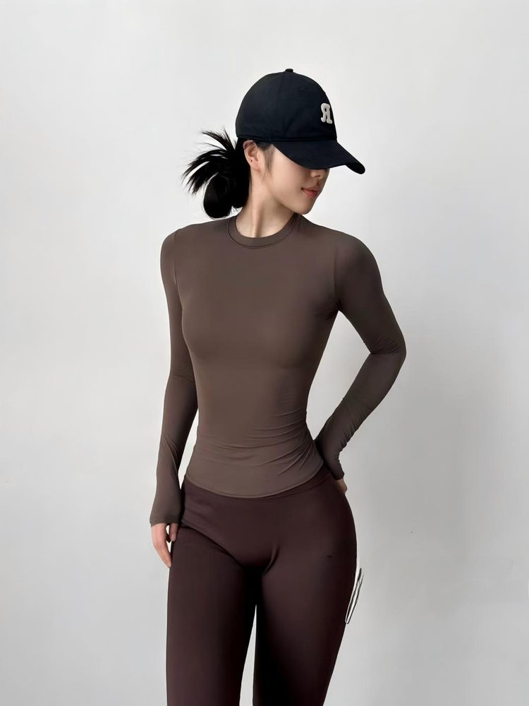 قميص يوجا رياضي بأكمام طويلة و - مراجعة Yoga Fitness Wear وسعره